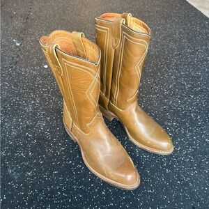 Texas Smooth Leather Made in USA Cowboy Boot - Men’s Size 10.5 EE